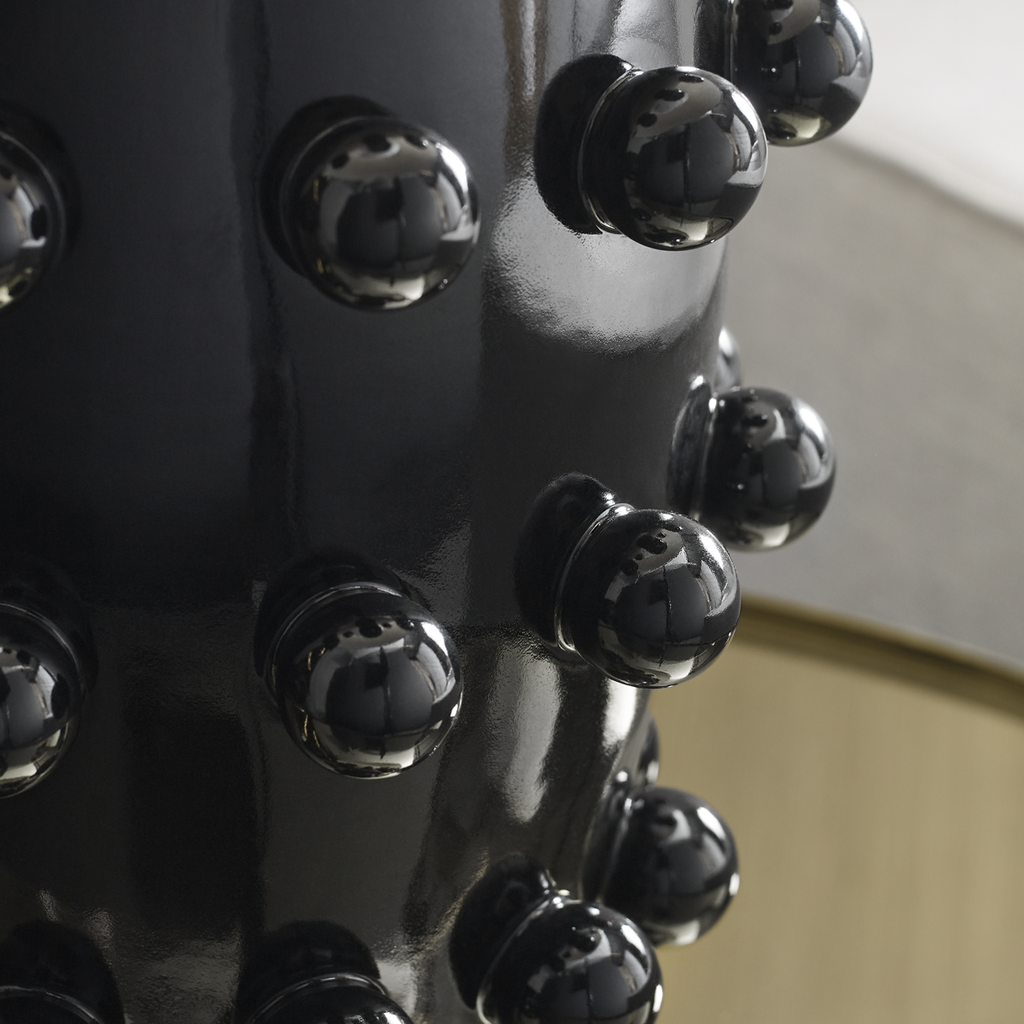 Linden Medium Lamp | Black | Linen Shade