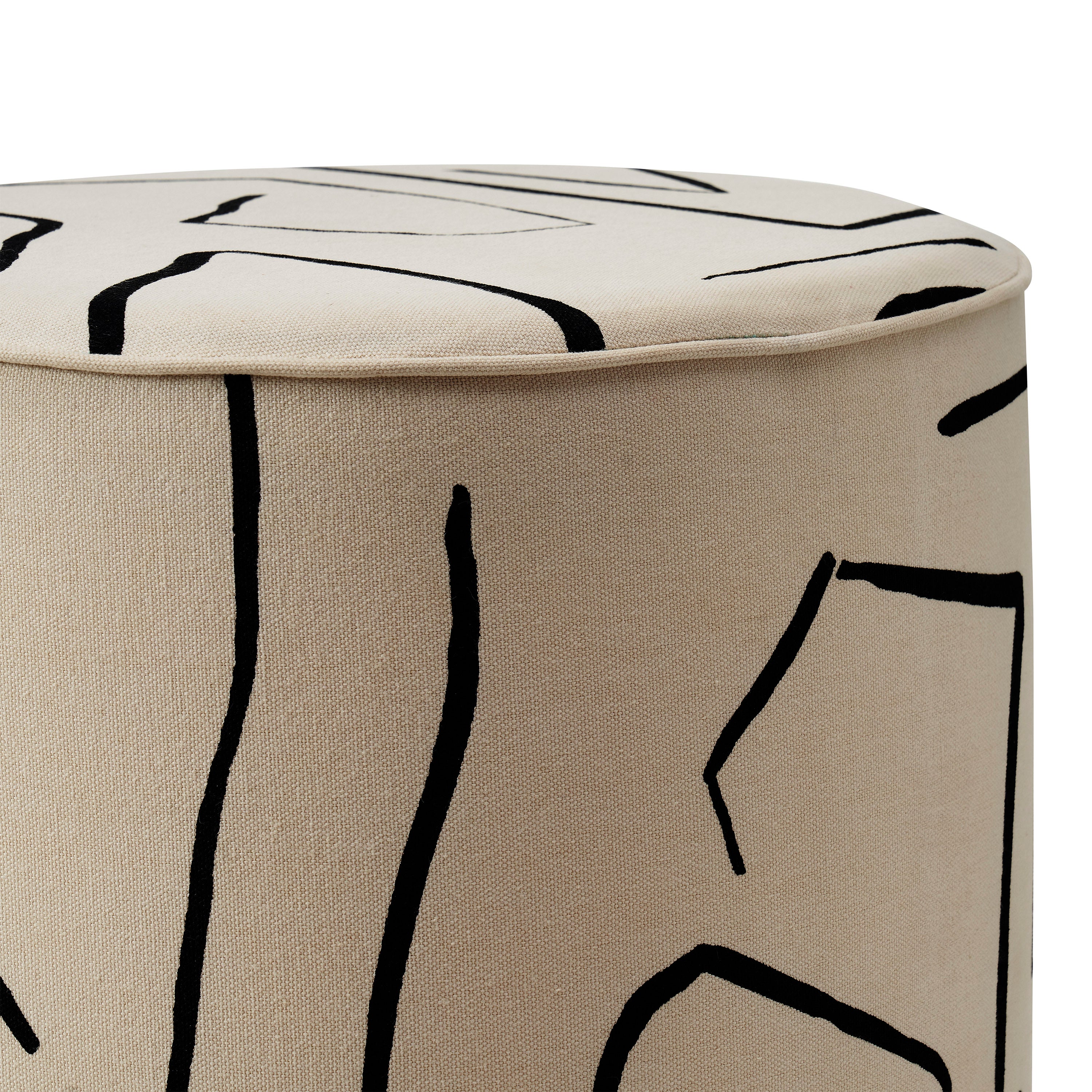 Rachelle Stool