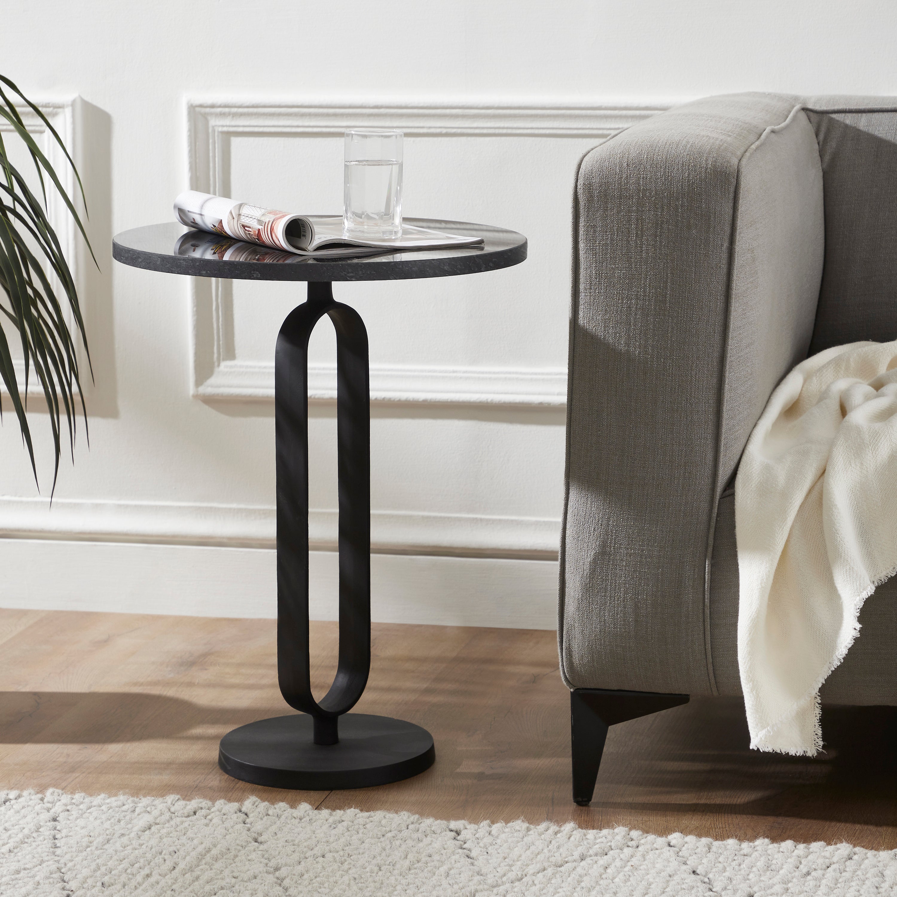 Eryx Side Table