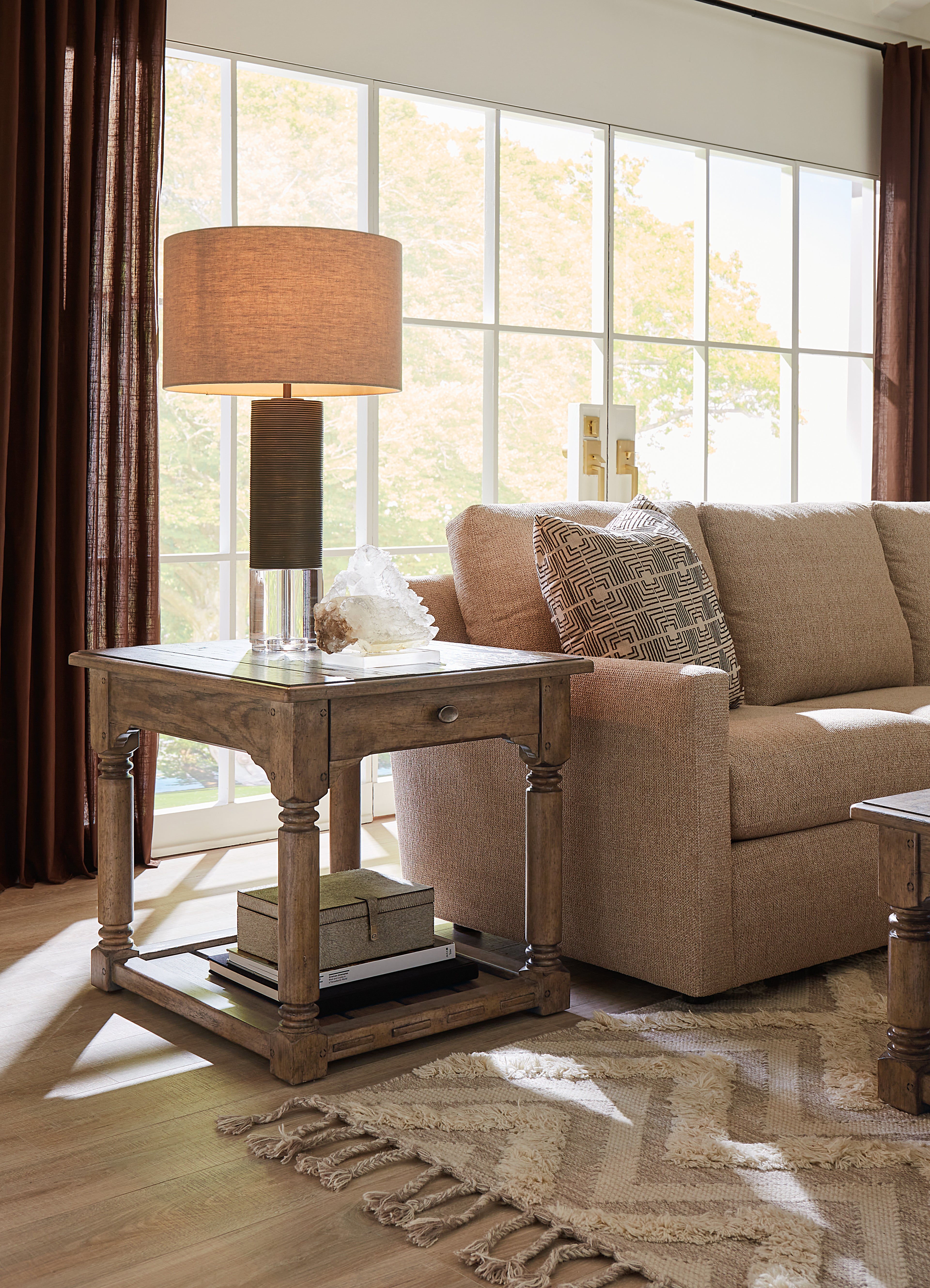 Americana End Table | Honey