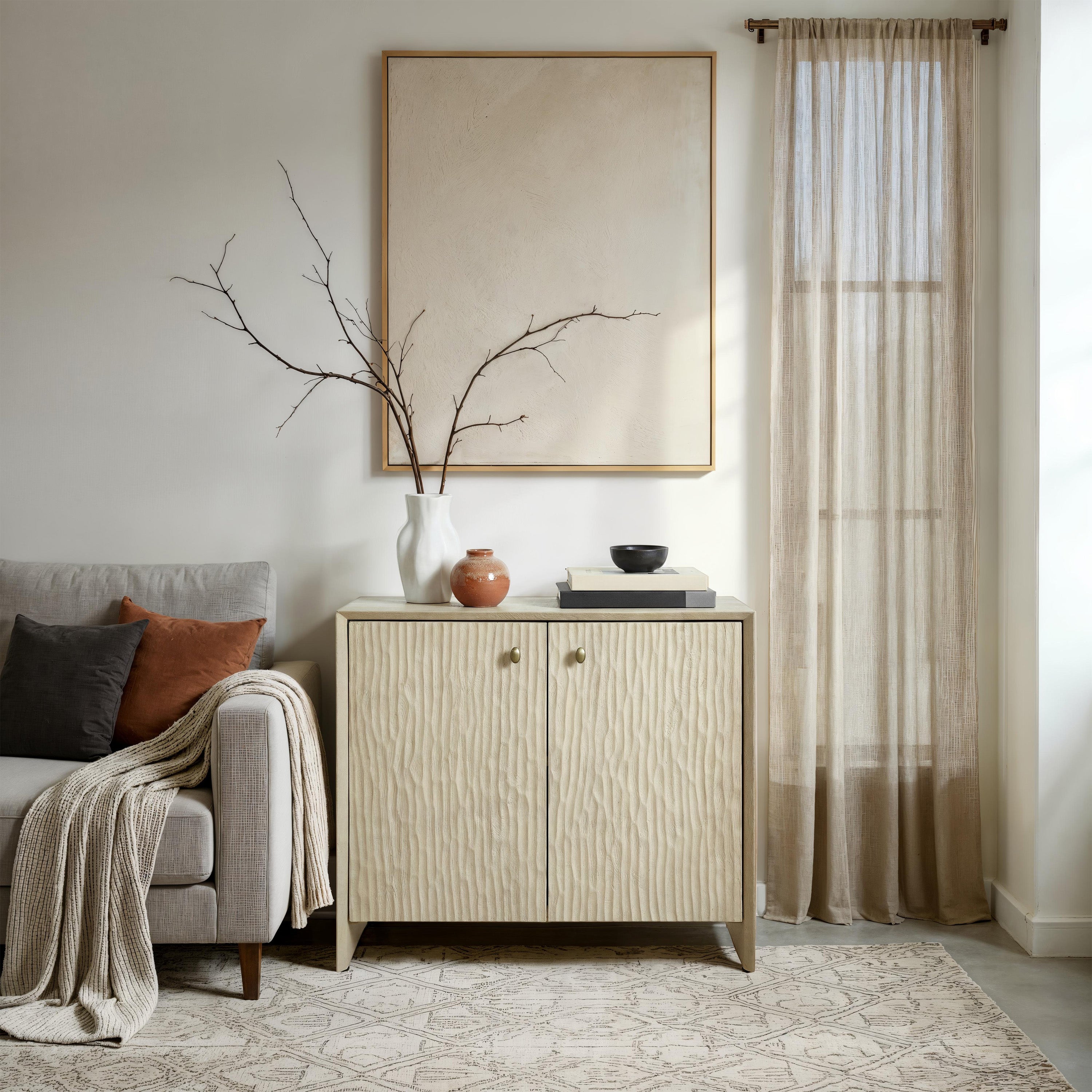 Aida Cabinet