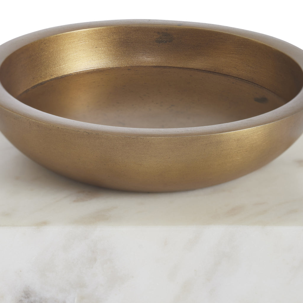 Carvella Candle Holder