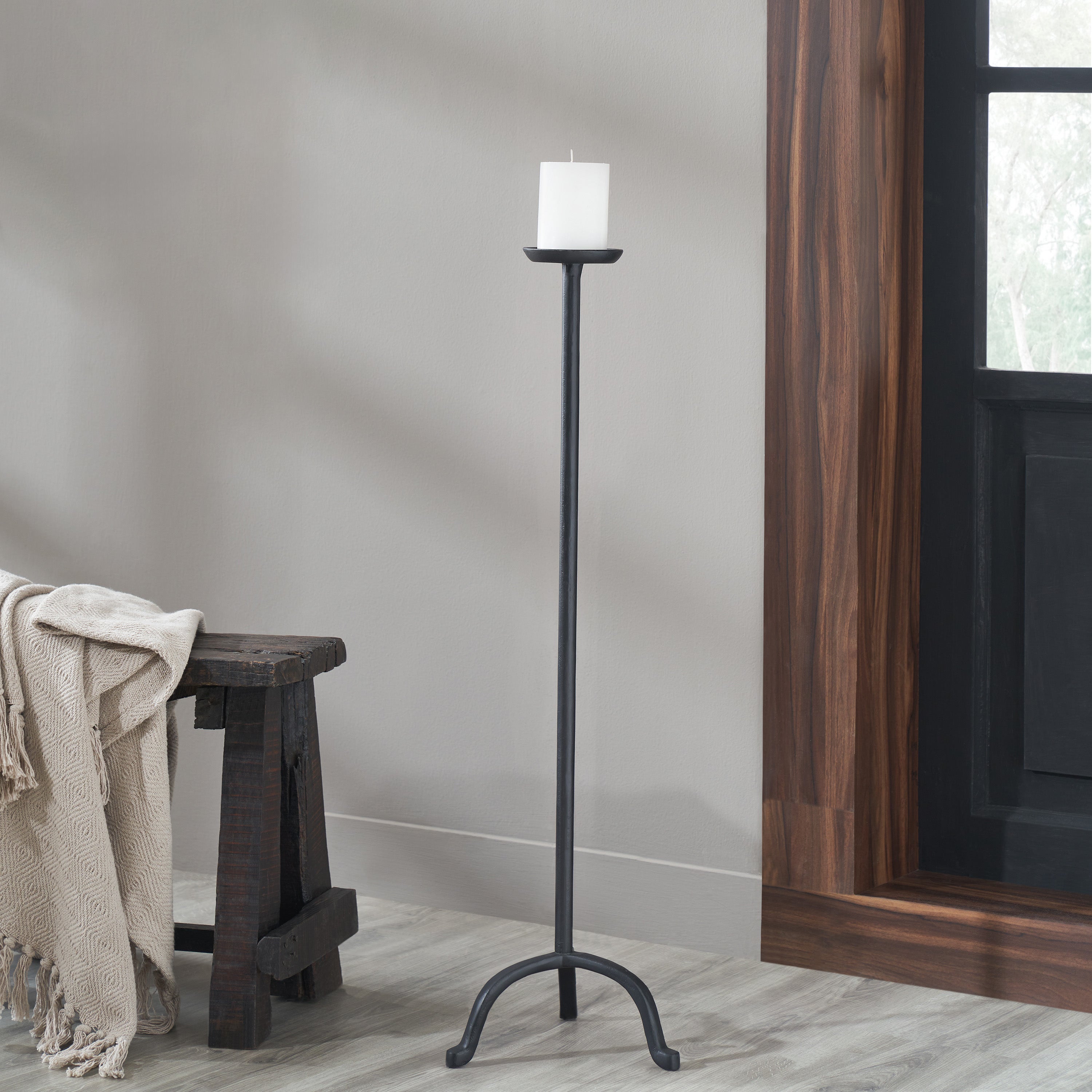 Anika Candle Holder