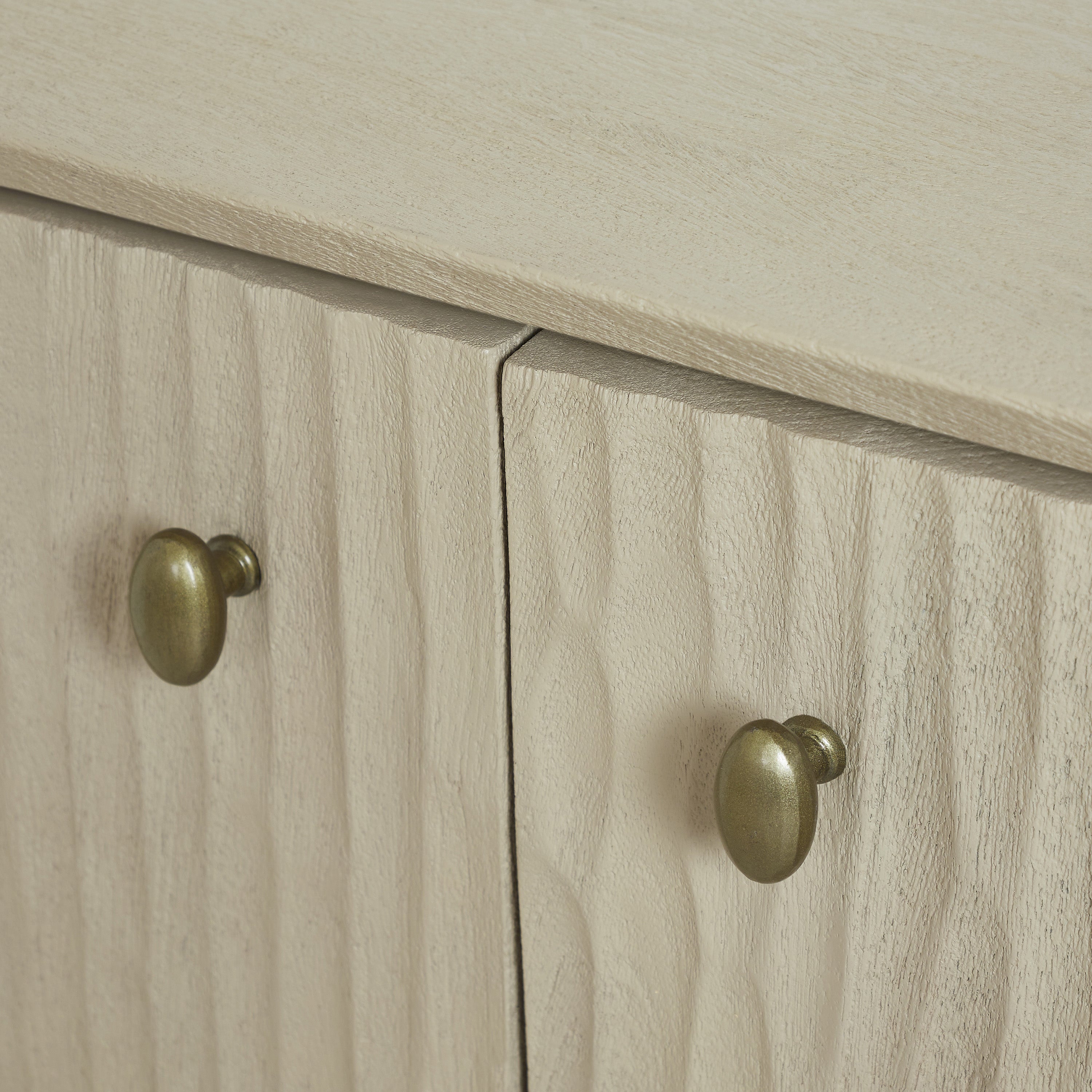 Aida Cabinet