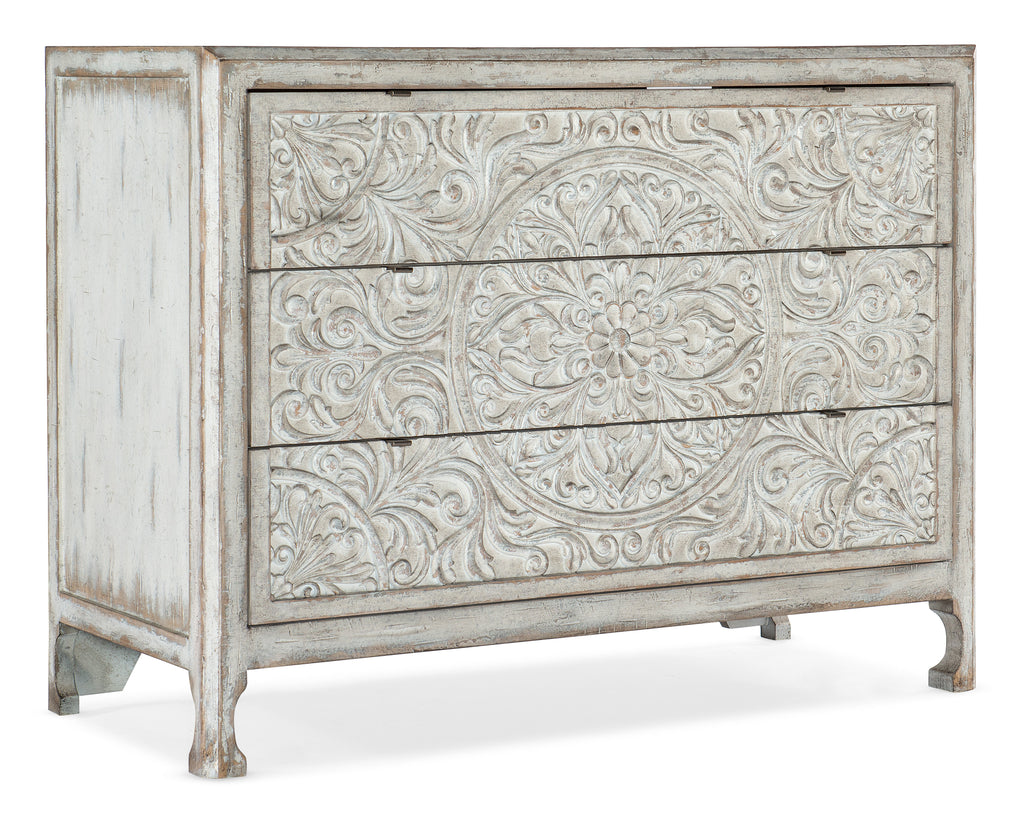 La Grange Lockhart Three-Drawer Accent Chest | Has An Antique White