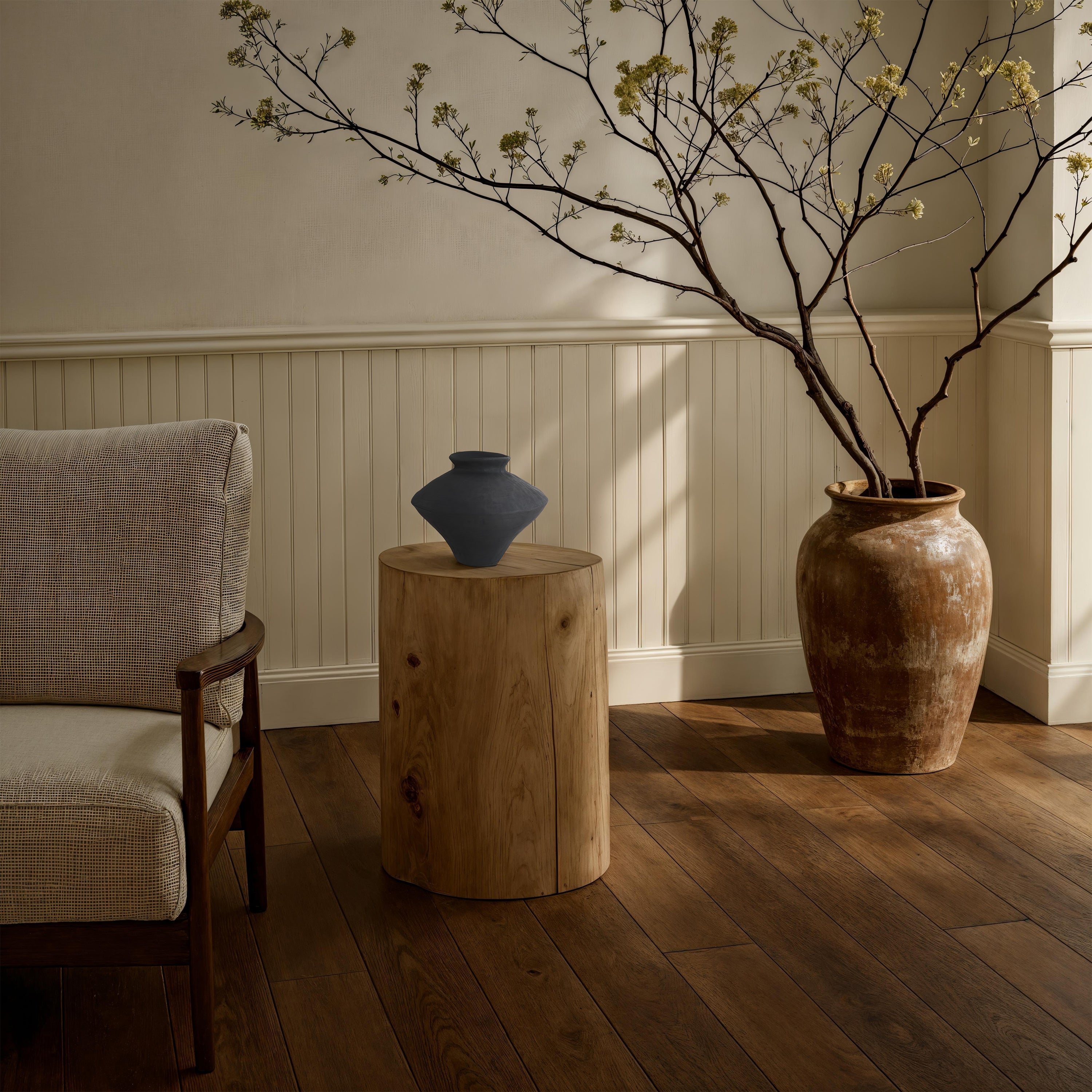 Mills Vase | Black